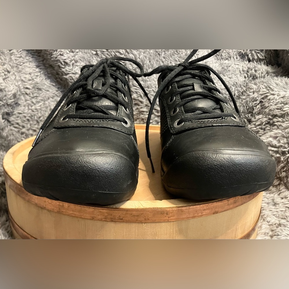 Keen Men's Black PTC Dress Oxford Water Resistant Leather Size 8.5 - Picture 3 of 14